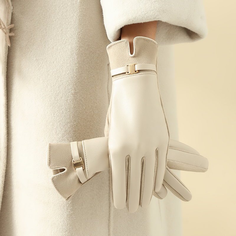 1 Pair of Gloves for Women in  - огляд і ціна Driving Gloves Leather